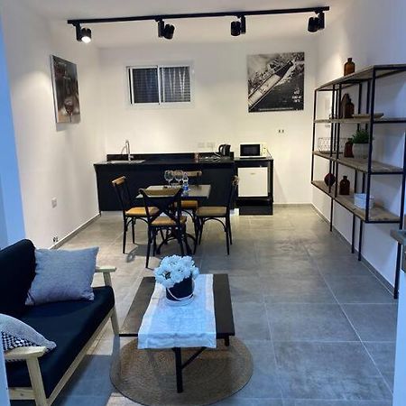 הדירה בדובדבן - The Apartment In Dovdvan Τιβεριάδα Εξωτερικό φωτογραφία